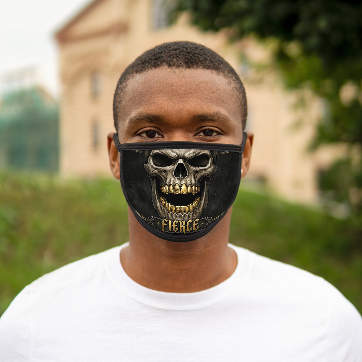 Máscara facial "Feroz" de calavera — Máscara de calavera gótica oscura para Halloween y motociclistas